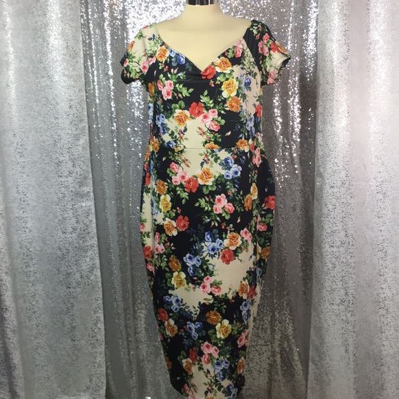 ASOS Curve Dresses & Skirts - Asos curve floral bodycon midi dress